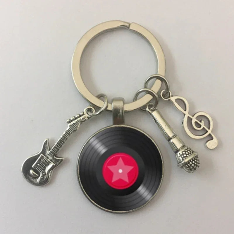 the GRAMMY KEYCHAIN - Creative Gramophone Music Keychain Ring Creative Charm Music Retro Vinyl Keychain Vinyl Record Picture Musician Accessories Gift