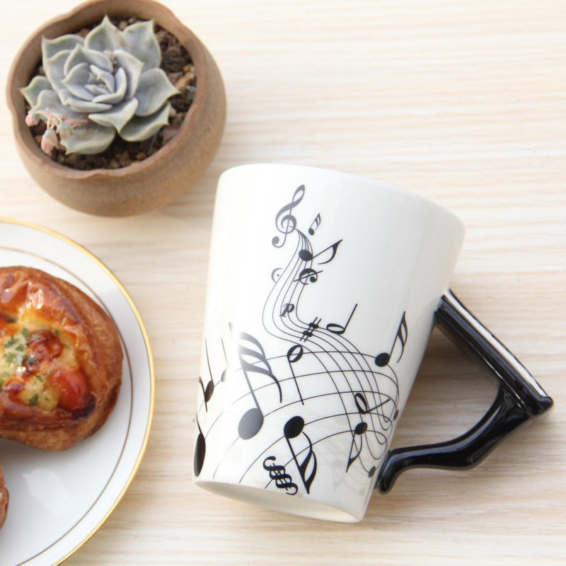 the MUSICIAN - 240ml/400ml Music Creative Guitar Violin Style Ceramic Mug