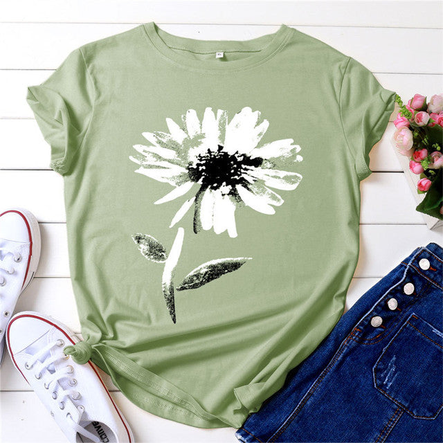 the DAISY - Floral Woman T-Shirts