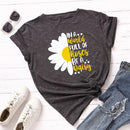 the DAISY GIRL - Women Cute Daisy Print T-Shirt