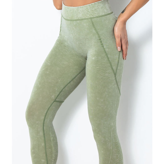 the SCRUNCH BUTT - High Waist Gym Legging