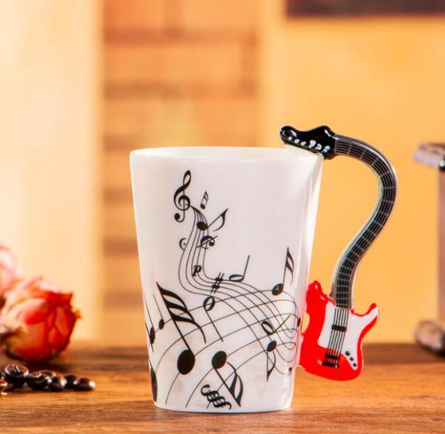 the MUSICIAN - 240ml/400ml Music Creative Guitar Violin Style Ceramic Mug