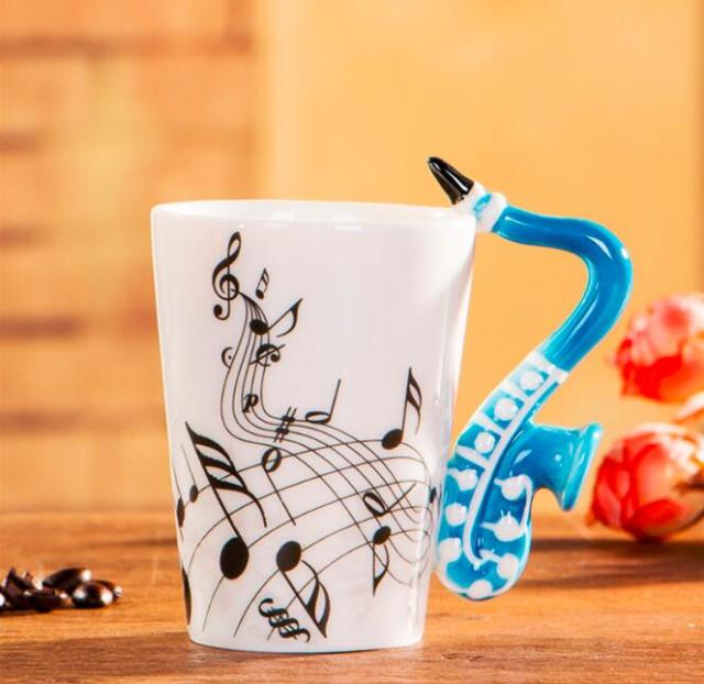 the MUSICIAN - 240ml/400ml Music Creative Guitar Violin Style Ceramic Mug